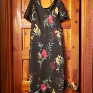 ❤3/$50❤AMANDA SMITH FLOWERED DRESS🌺